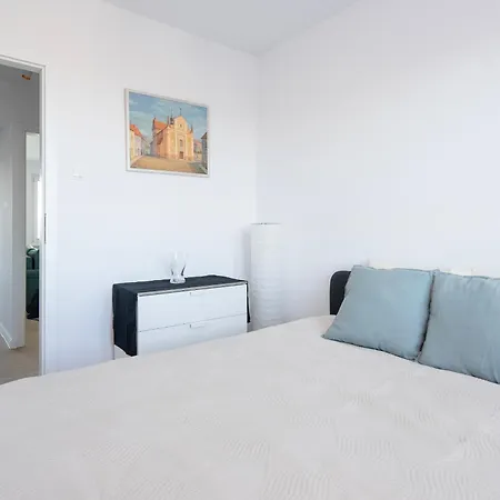 19 Apartament *